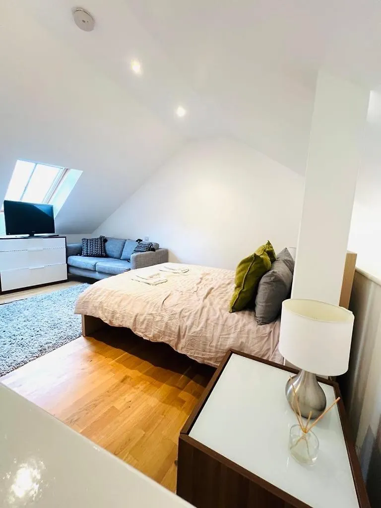 Tower Bridge Apartment London